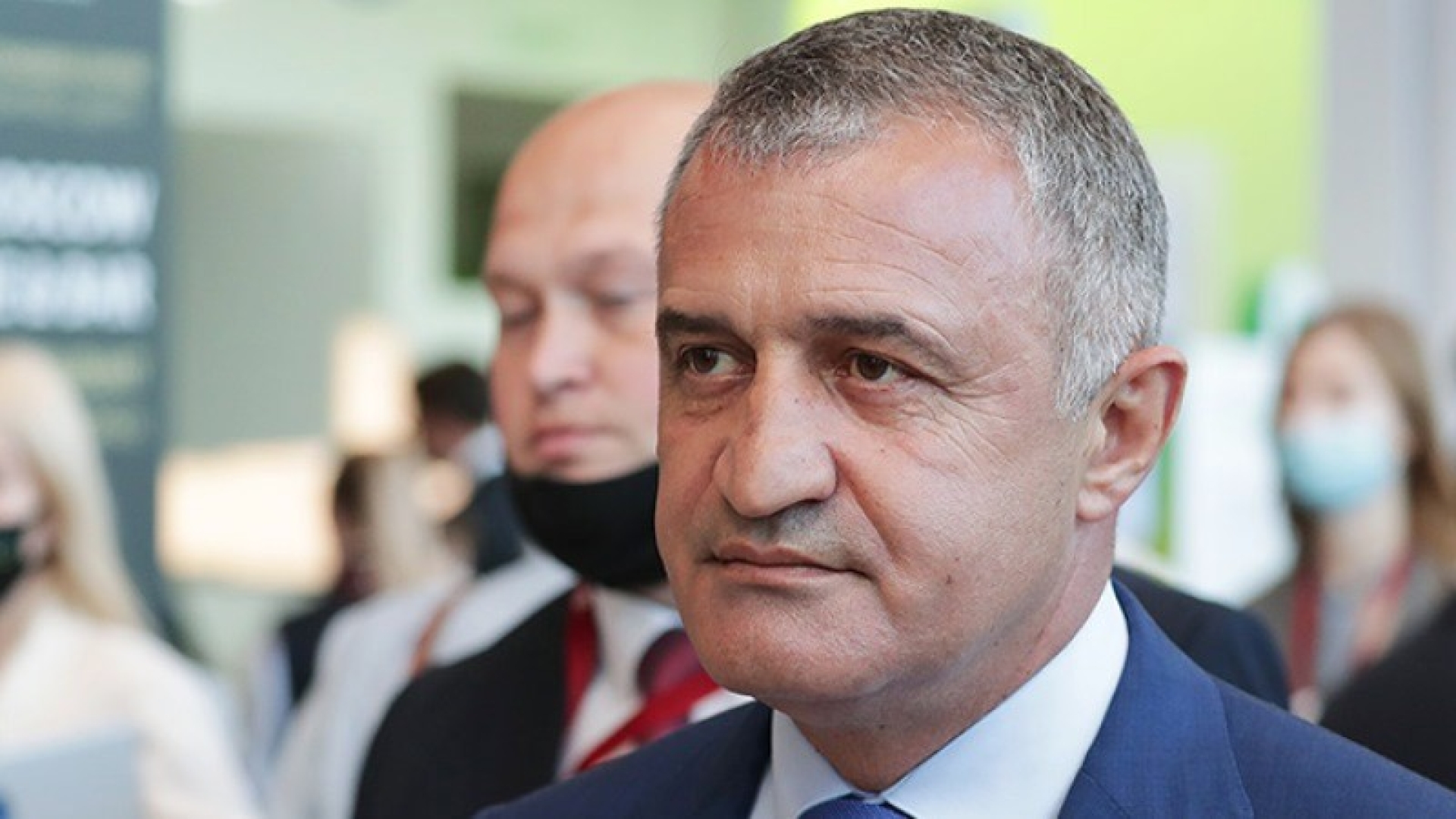 Course on Russia: South Ossetia will not miss a historical chance?