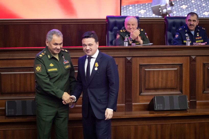 Are the "plane" landing: Shoigu, Tsalikov and Vorobyov "packing their bags"? Are the "plane" landing: Shoigu, Tsalikov and Vorobyov "packing their bags"?